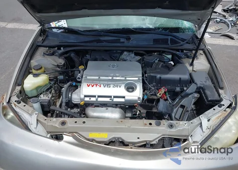 2005 Toyota Camry Le V6/Xle V6 from USA, damaged, VIN JTDBF30K150158395